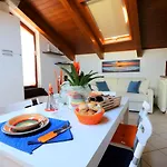 De Vivo Realty - Anthony House *